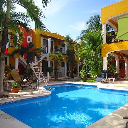 El Acuario Hotel Playa del Carmen Exterior foto