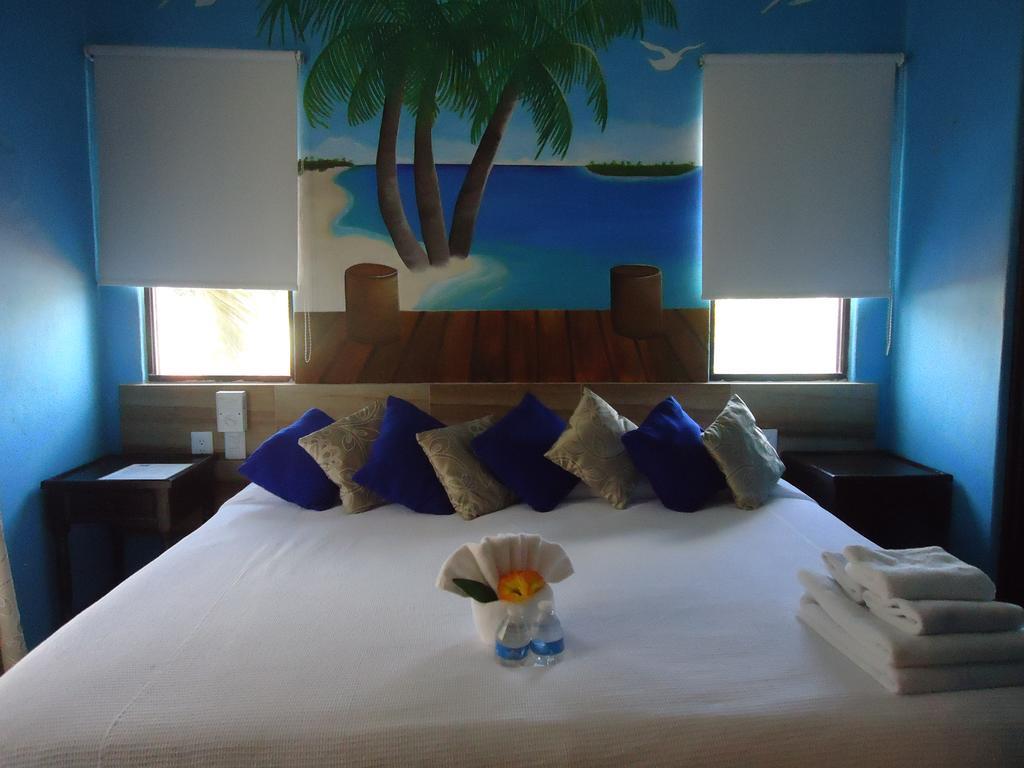 El Acuario Hotel Playa del Carmen Exterior foto